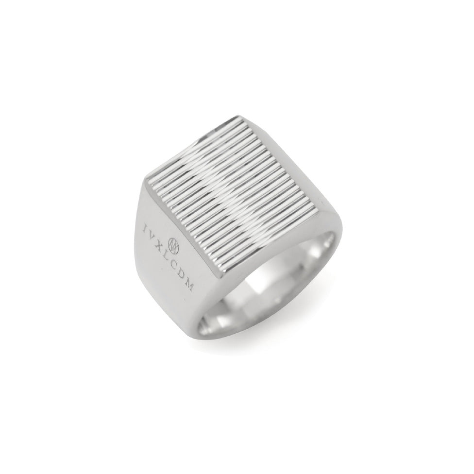 STAMP PINKY RING TIARACUT