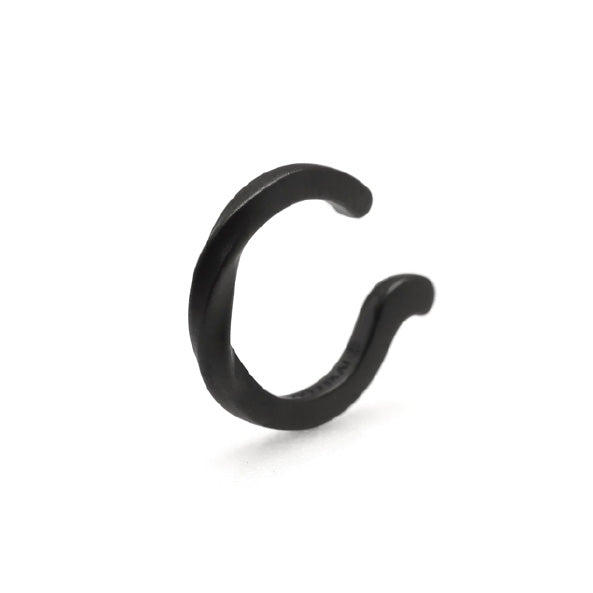 SPIRAL OVAL EAR CUFF