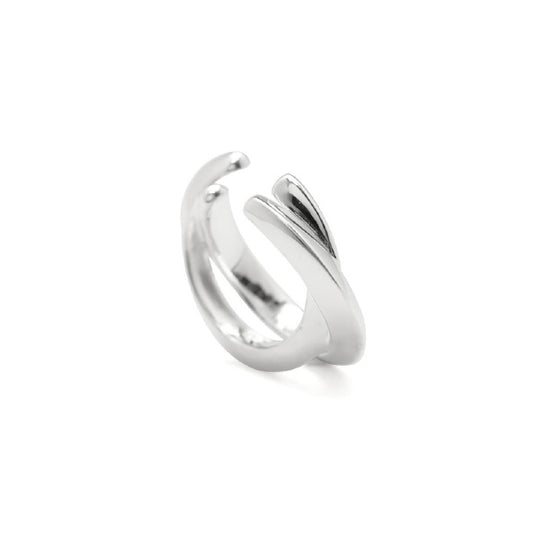 TRIANGLE TWIST EARCUFF