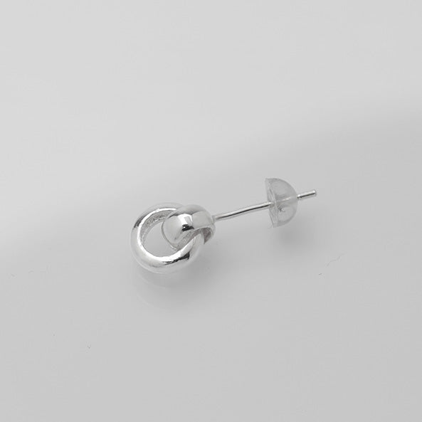 W005 PIERCED