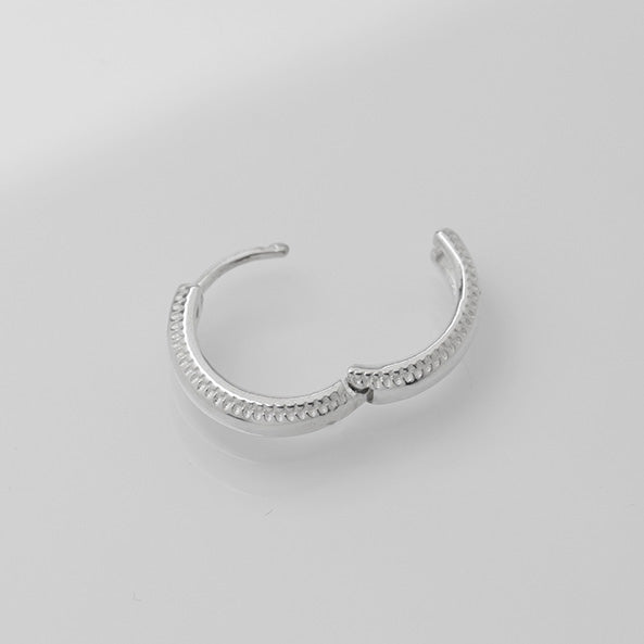 W016 PIERCED
